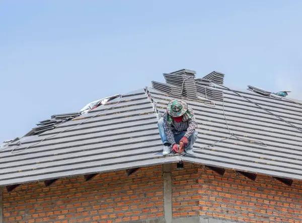 Roofing Excellence from Ballwin’s Local Professionals